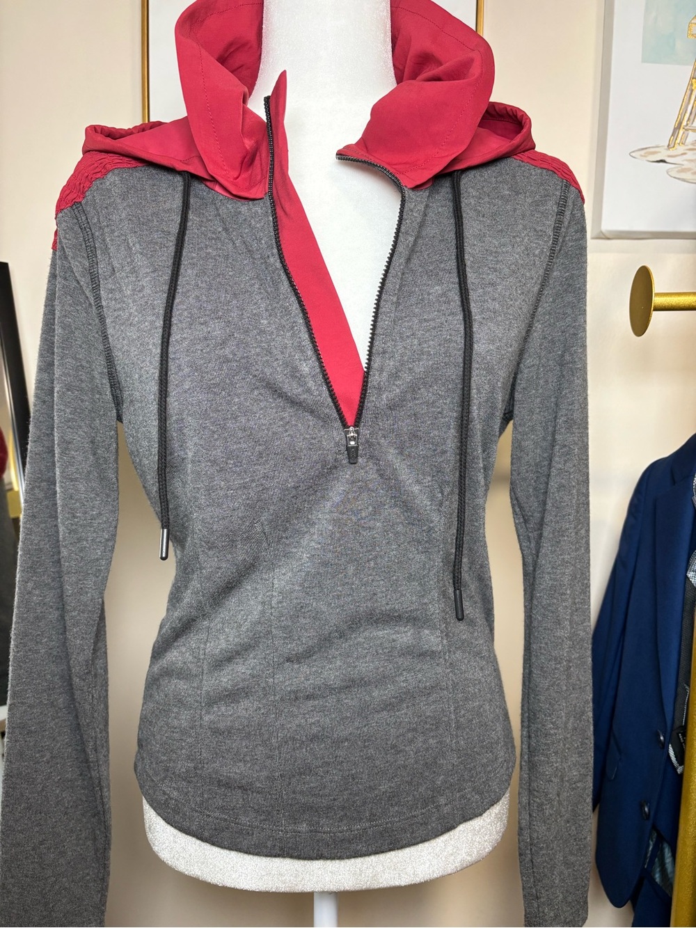 FP Movement Gray Red Contrast Hood Quarter Zip Pullover Medium